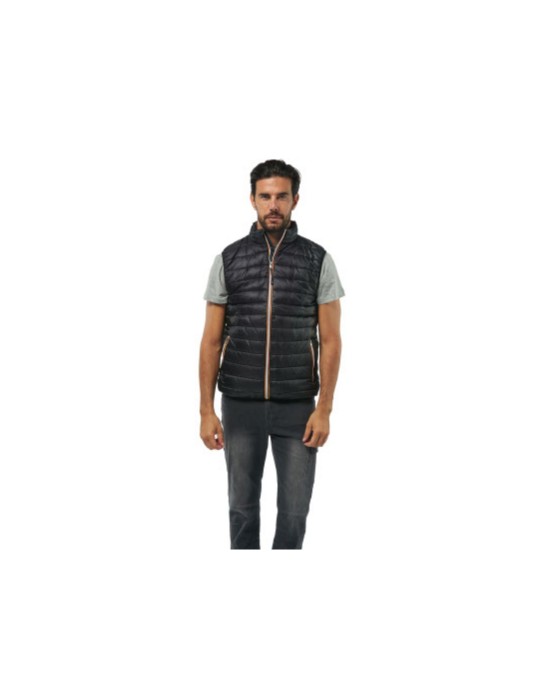 Sleeveless vest in soft 100% polyester, down effect padding, black color Sleeveless vest in soft 100% polyester, down effect padding, black color