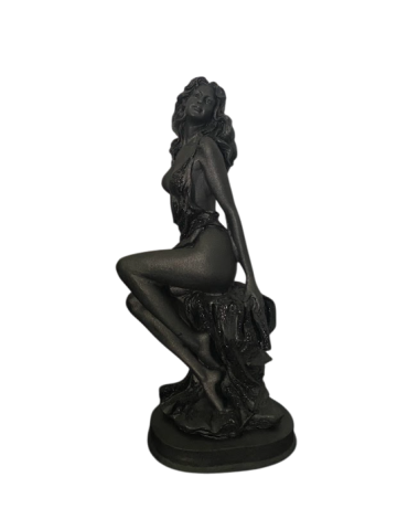 Statue artistique de FEMME À MOITIÉ NUE EN PIERRE DE LAVE de la Panza srl