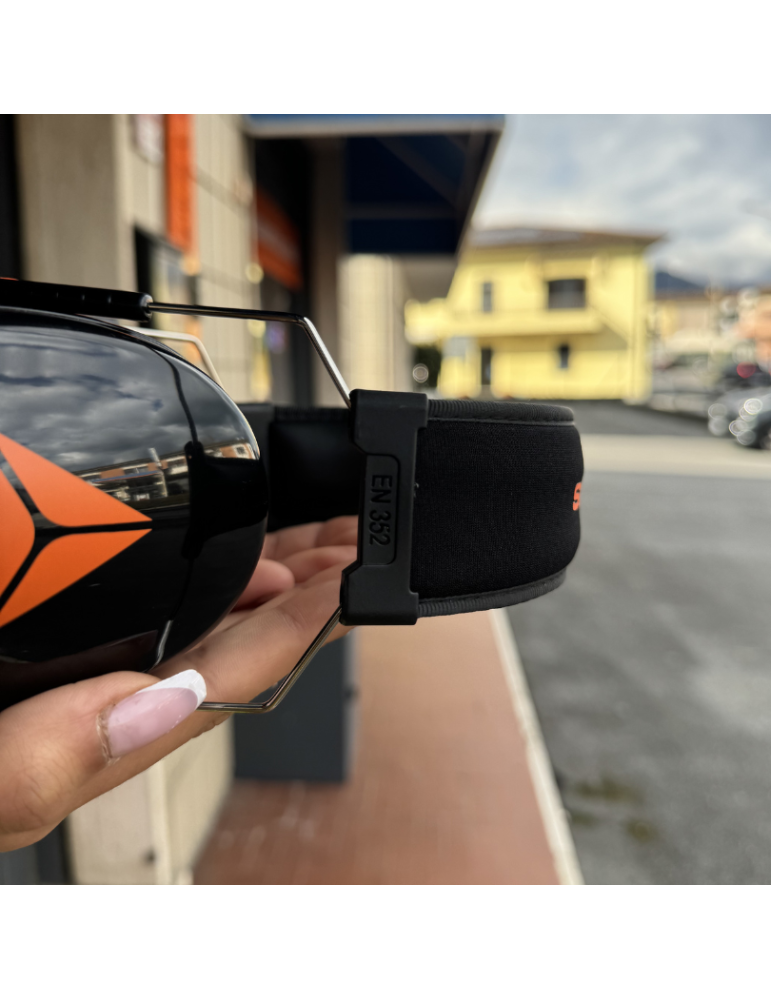 Cuffia antirumore Delta Plus con padiglioni imbottiti in schiuma sintetica e rivestimento PU MAGNYCOURS2