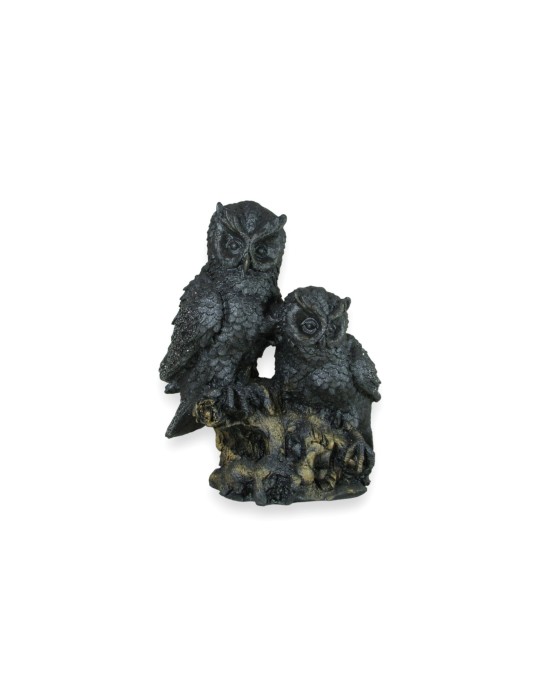 Eulen auf dem Stamm von Lavastein