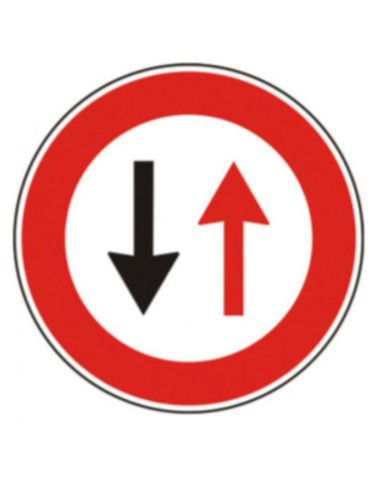 Disc diam. 60 cm class 1 fig. 41 &quot;give way alternating one-way streets&quot;