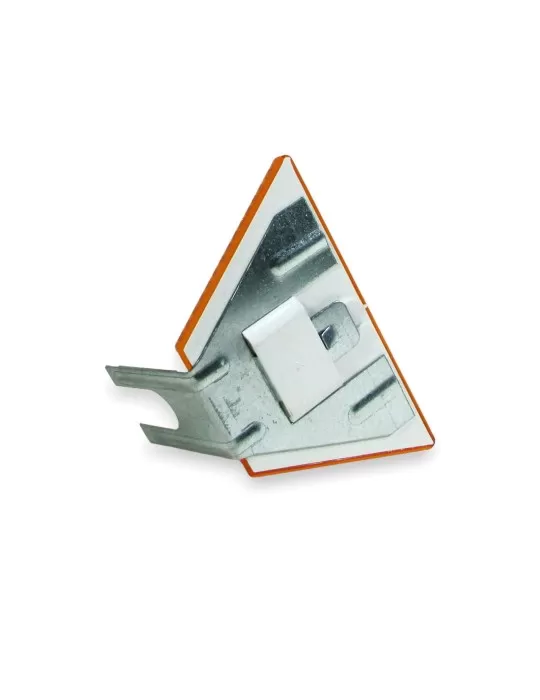 Yellow single-sided wave center margin delineator