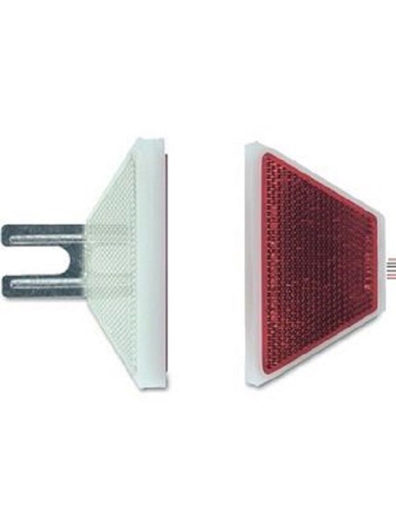 White/red double-sided wave center margin delineator